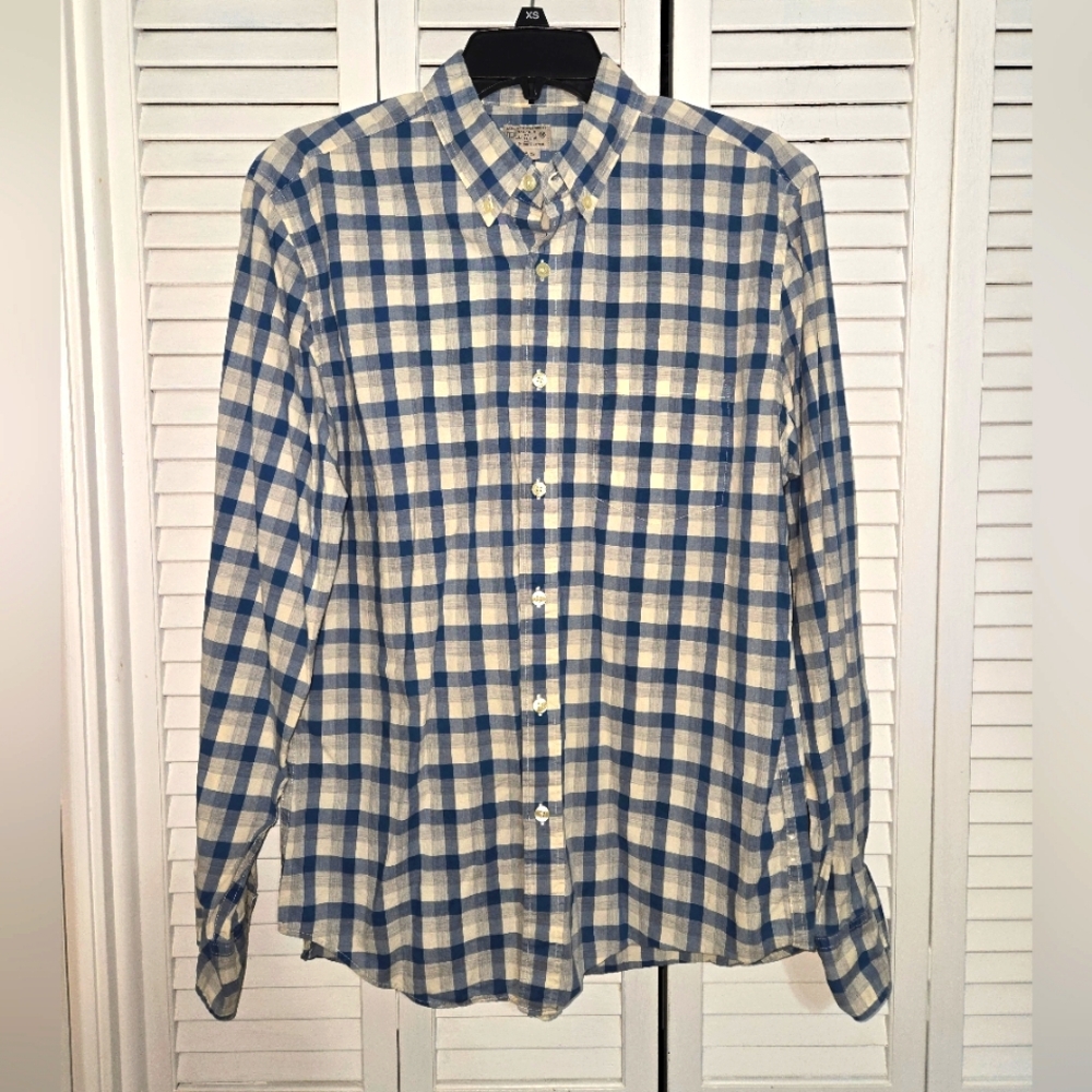 J Crew Men's M Plaid Long Sleeve Shirt